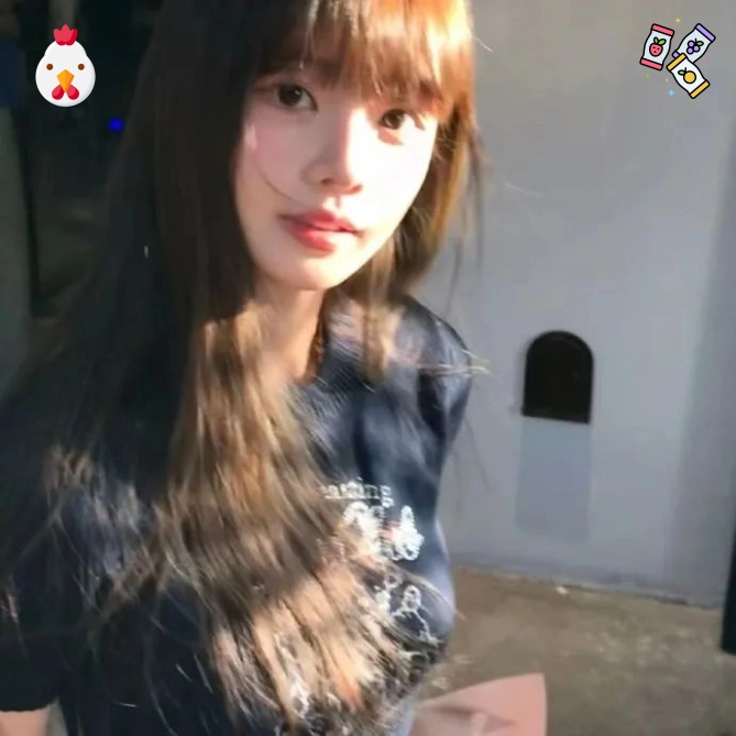 周然女士
